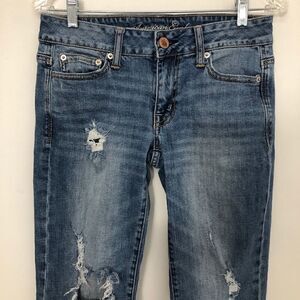 American Eagle Stretch Size 2 Boy Fit Distressed & Ripped Jeans!!